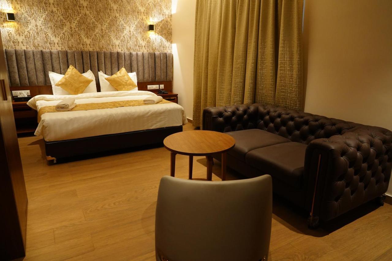 The Kings Park Grand-Near Us Consulate Hotell Chennai Eksteriør bilde