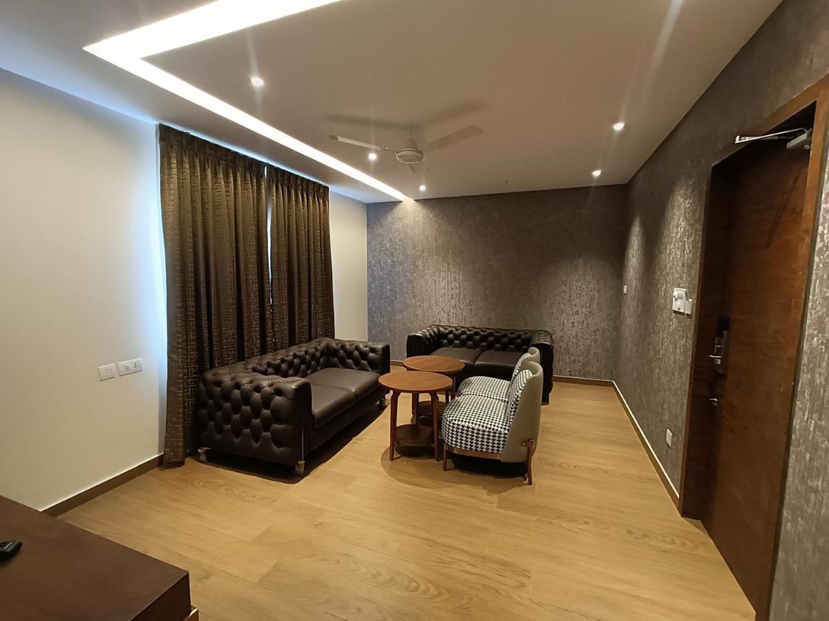 The Kings Park Grand-Near Us Consulate Hotell Chennai Eksteriør bilde