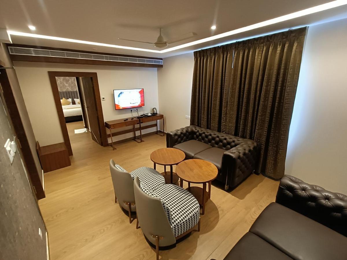 The Kings Park Grand-Near Us Consulate Hotell Chennai Eksteriør bilde