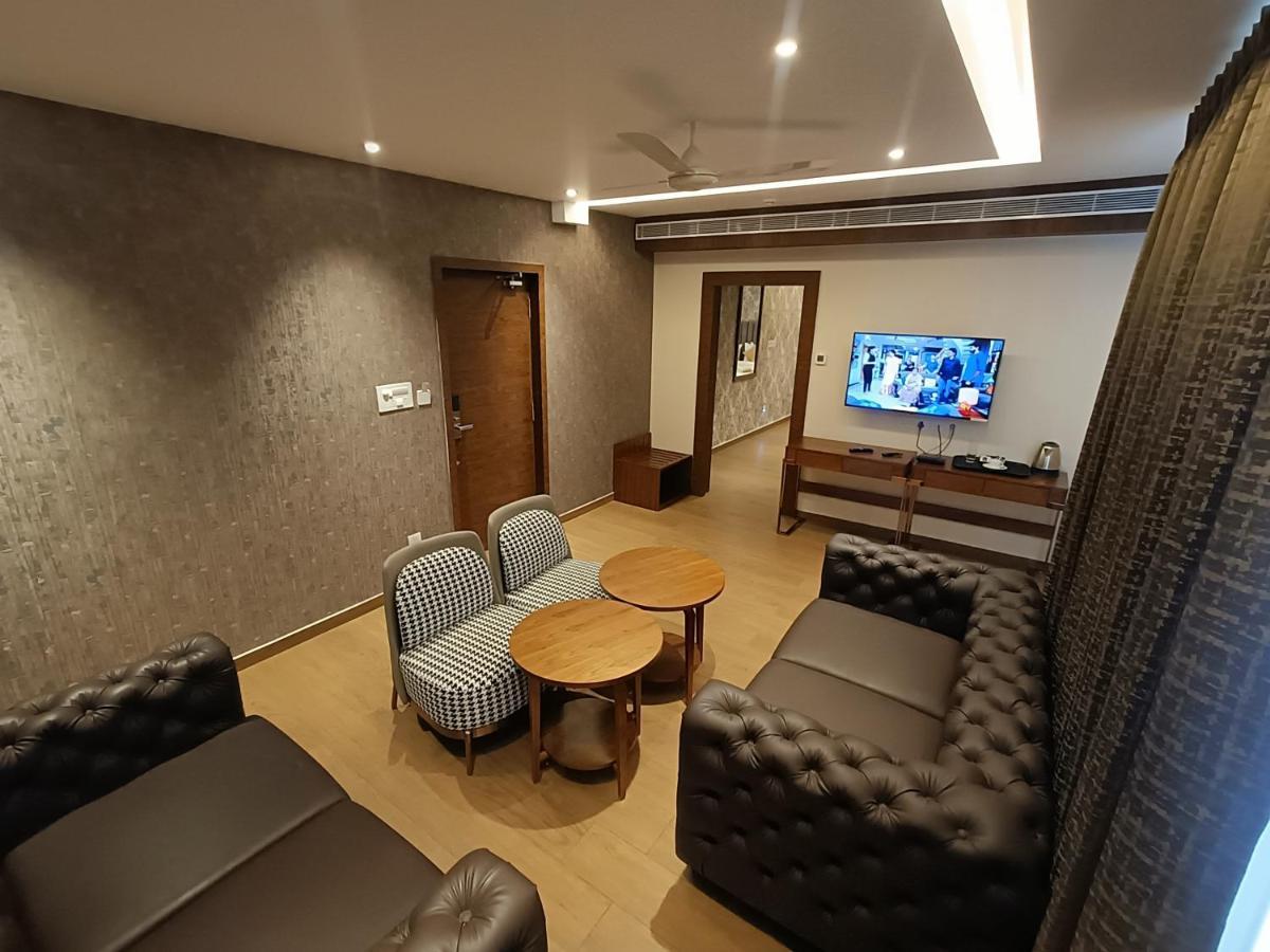 The Kings Park Grand-Near Us Consulate Hotell Chennai Eksteriør bilde