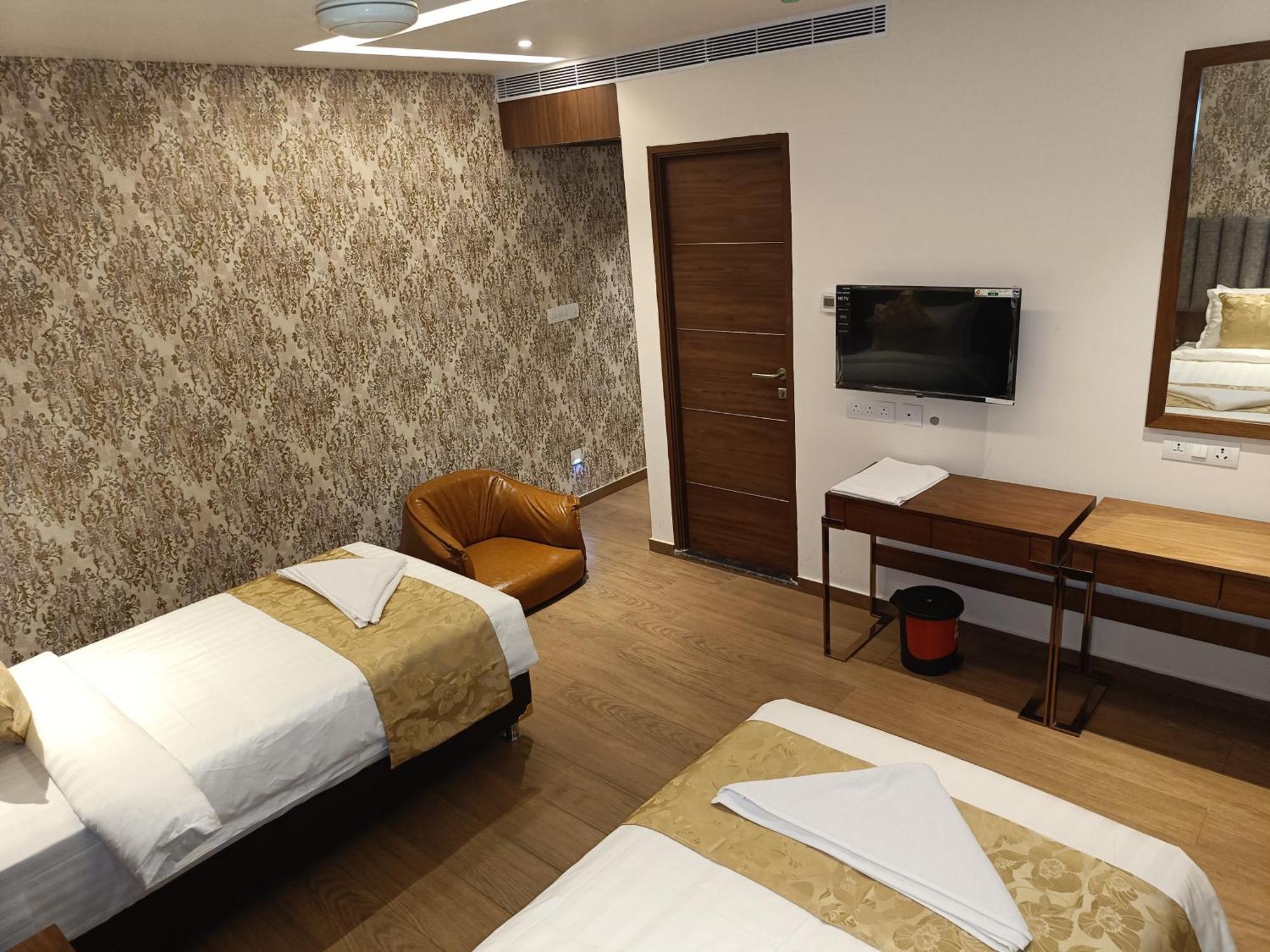 The Kings Park Grand-Near Us Consulate Hotell Chennai Eksteriør bilde