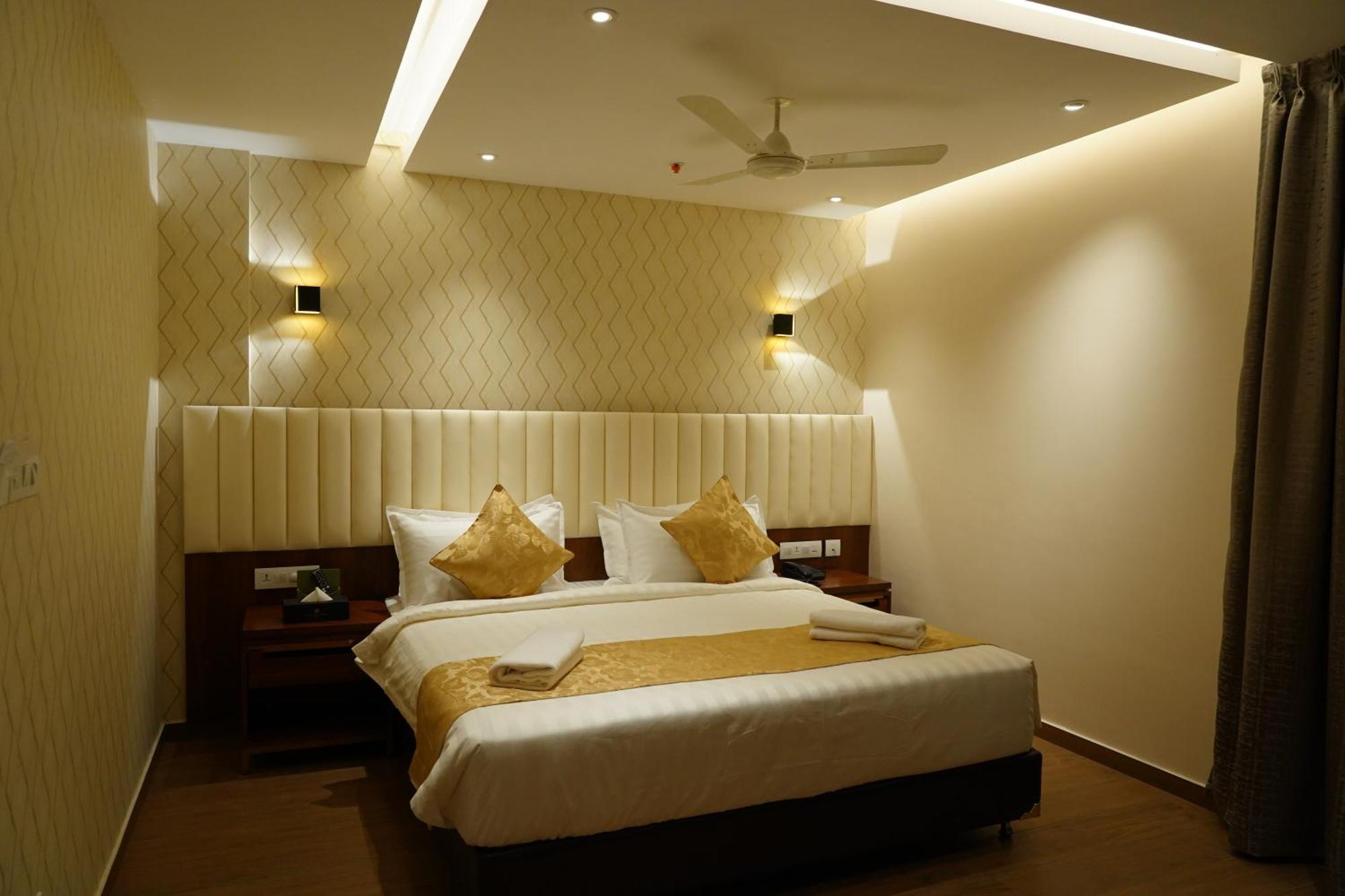 The Kings Park Grand-Near Us Consulate Hotell Chennai Eksteriør bilde